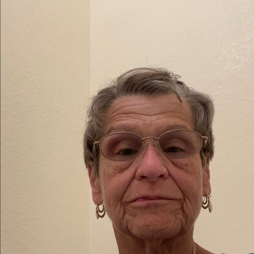 Meet your Posher, Patricia